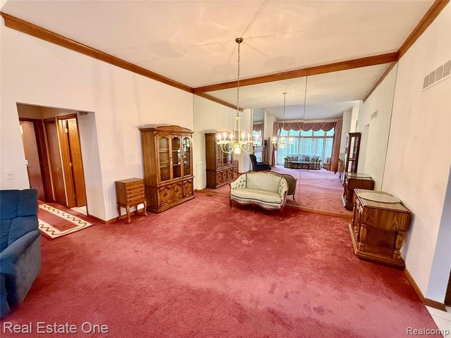 42827 Matthew Drive, Sterling Heights, MI 48313