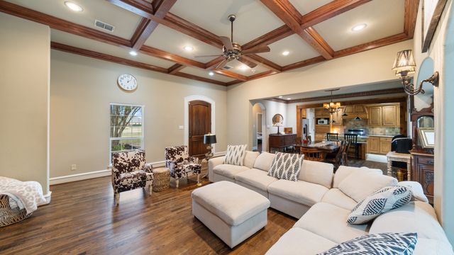 5022 Old Railroad Trail, Kaufman, TX 75142