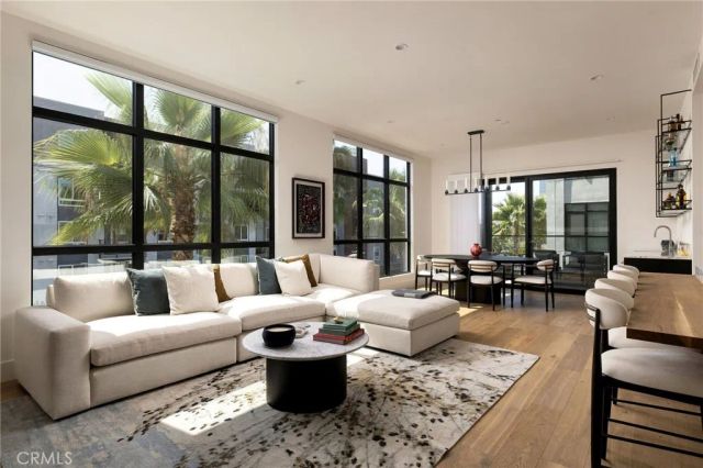 4291 Uptown Newport Dr 3, Newport Beach, CA 92660