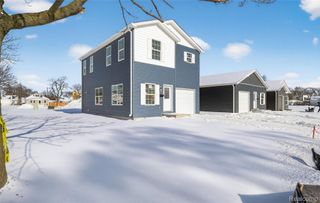 7567 Packard Avenue, Warren, MI 48091