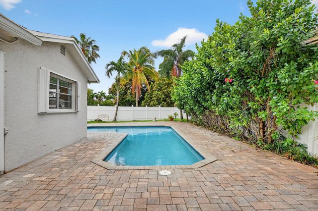 23153 SW 60th Way, Boca Raton, FL 33428