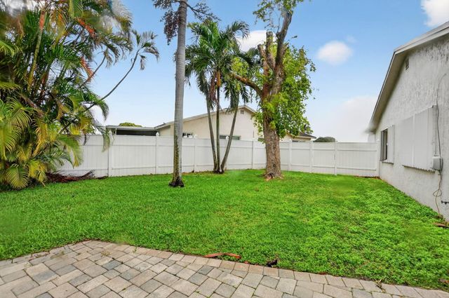 23153 SW 60th Way, Boca Raton, FL 33428