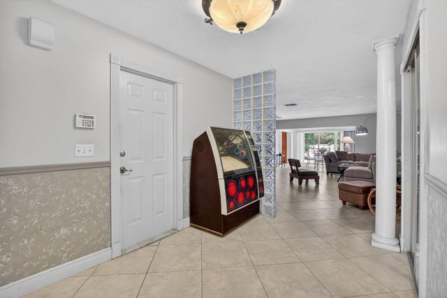 23153 SW 60th Way, Boca Raton, FL 33428