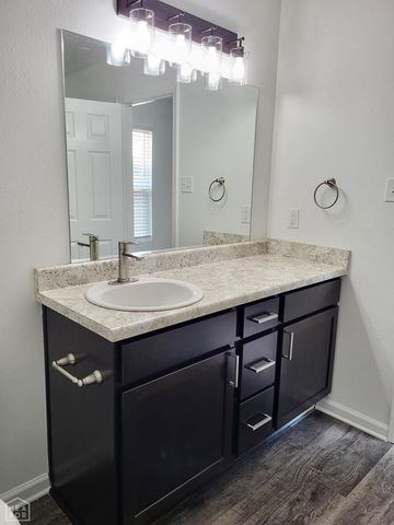 4909 Prospector Drive, Jonesboro, AR 72405