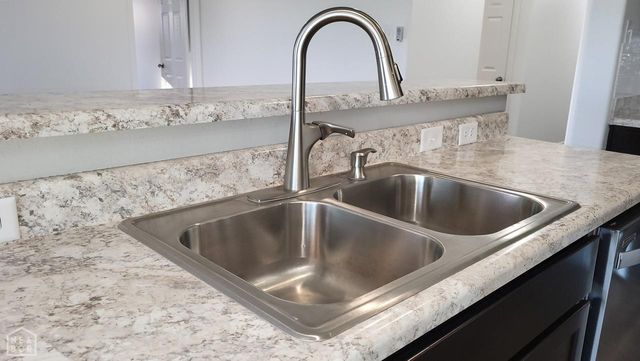 4909 Prospector Drive, Jonesboro, AR 72405