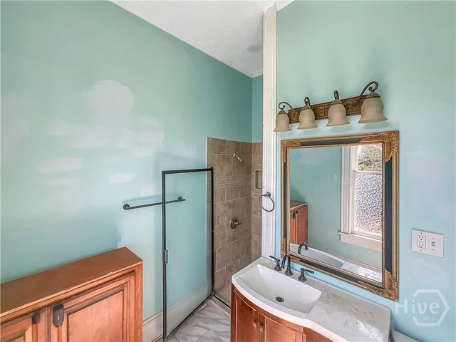 206 W 39th Street, Savannah, GA 31401