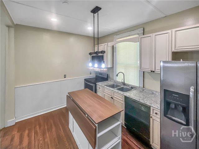 206 W 39th Street, Savannah, GA 31401