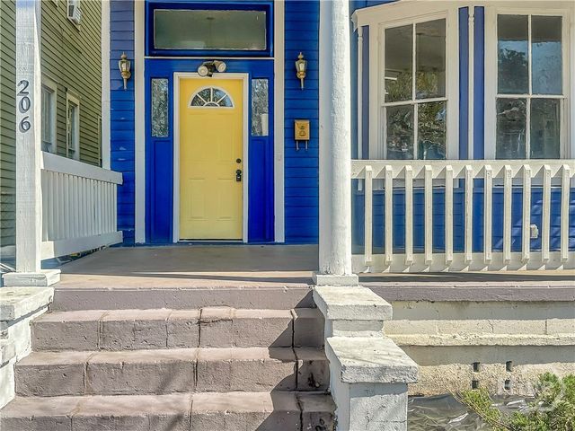 206 W 39th Street, Savannah, GA 31401