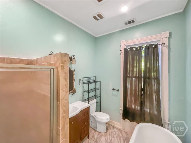 206 W 39th Street, Savannah, GA 31401