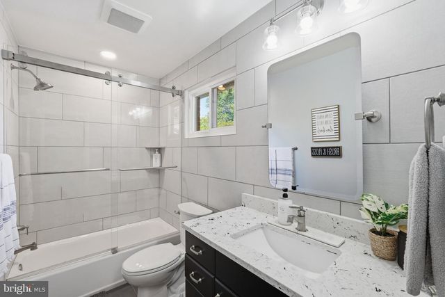3413 SLADE CT, Falls Church, VA 22042