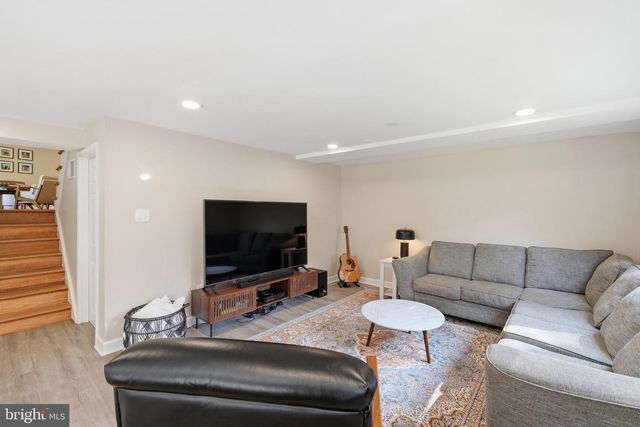 3413 SLADE CT, Falls Church, VA 22042
