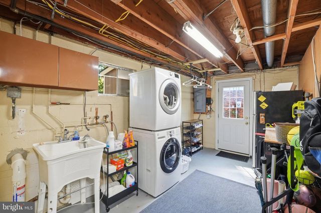 3413 SLADE CT, Falls Church, VA 22042