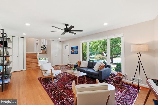 3413 SLADE CT, Falls Church, VA 22042