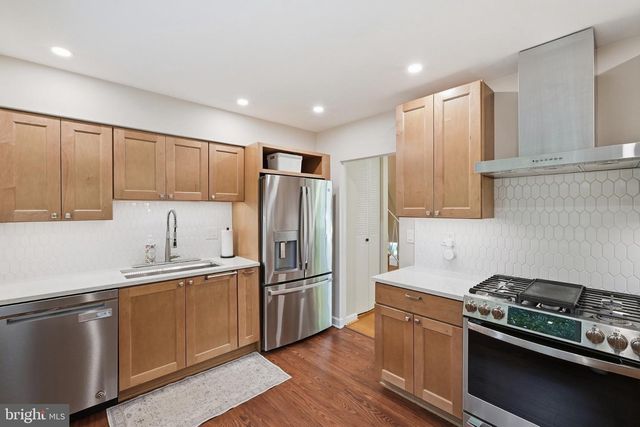 3413 SLADE CT, Falls Church, VA 22042