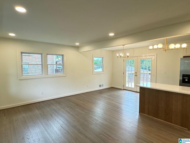 1448 MATT LEONARD DRIVE SW, Birmingham, AL 35211
