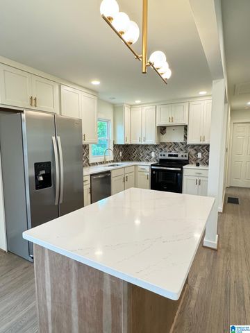 1448 MATT LEONARD DRIVE SW, Birmingham, AL 35211