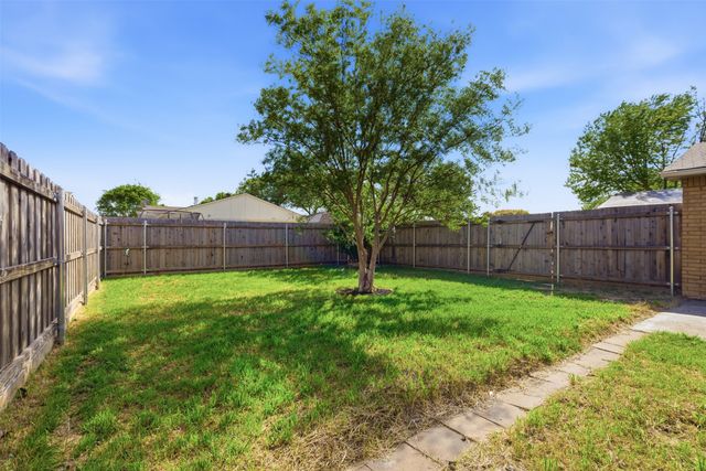 4805 Wheeler Drive, The Colony, TX 75056