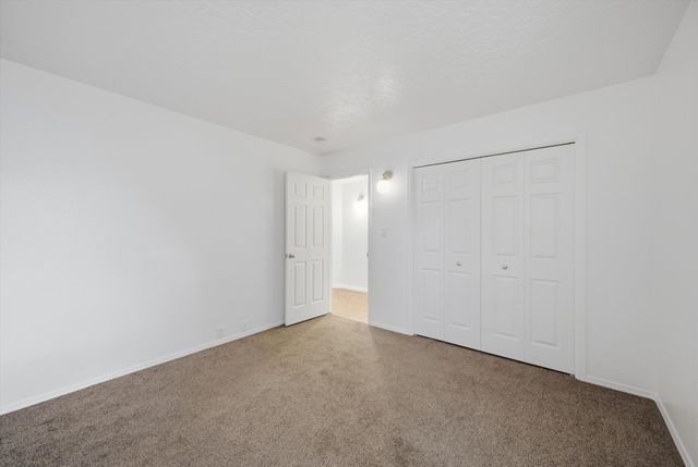 9438 Bent Road NE, Albuquerque, NM 87109