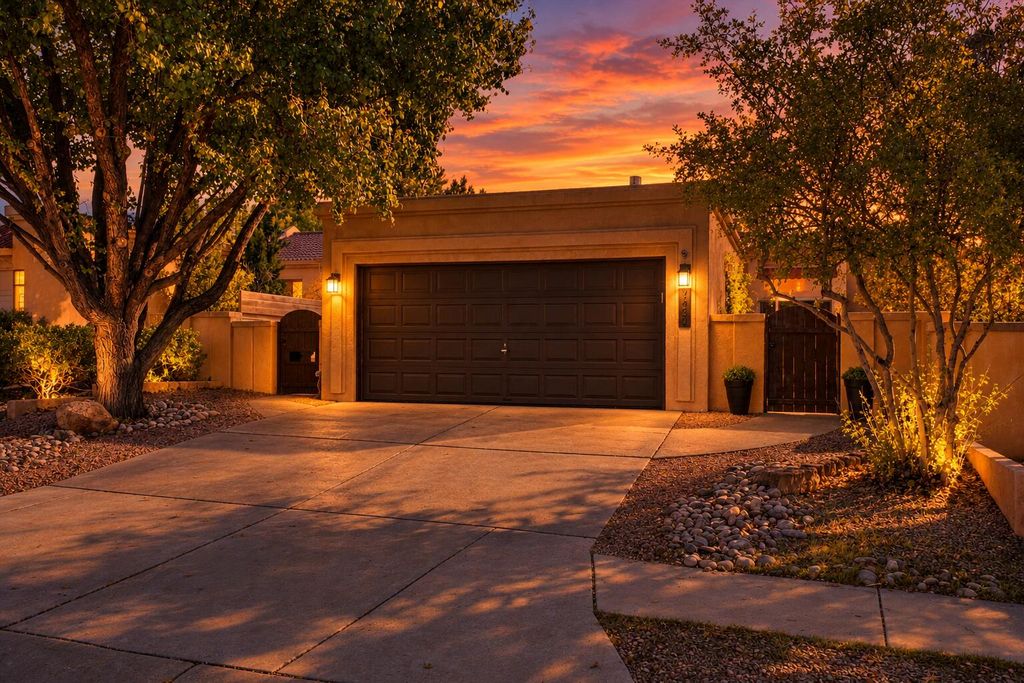 9438 Bent Road NE, Albuquerque, NM 87109