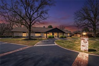 1100 Ranch Drive, Springdale, AR 72762