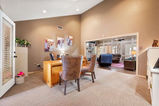 2429 N 1st Street, Tahoka, TX 79373