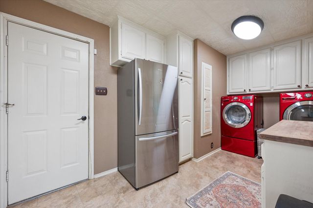 2429 N 1st Street, Tahoka, TX 79373