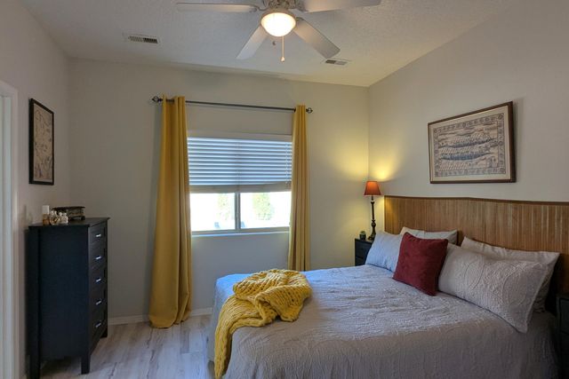 9601 Sun Dancer Drive NW, Albuquerque, NM 87114