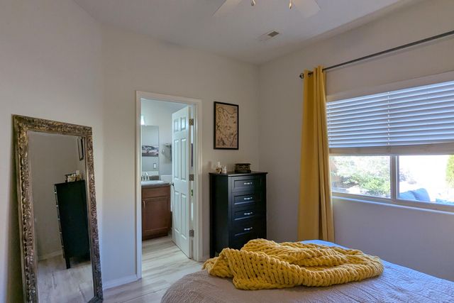 9601 Sun Dancer Drive NW, Albuquerque, NM 87114