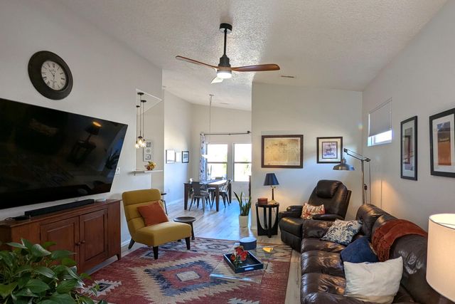 9601 Sun Dancer Drive NW, Albuquerque, NM 87114