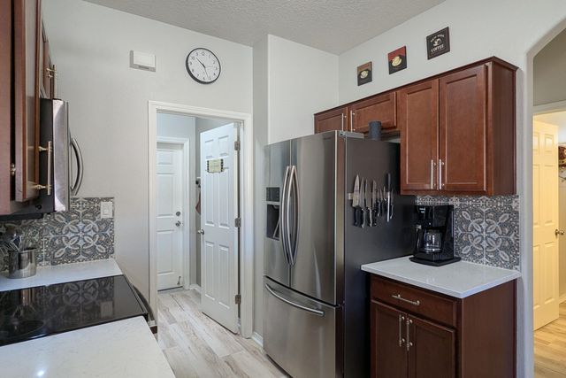 9601 Sun Dancer Drive NW, Albuquerque, NM 87114