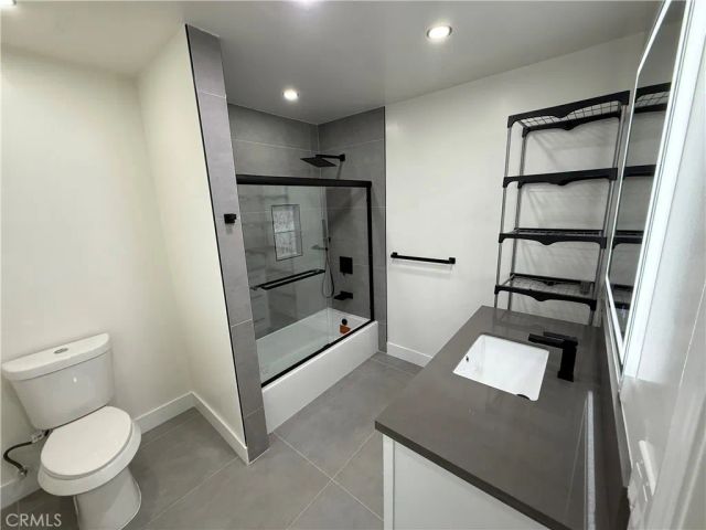 564 W Macarthur, San Pedro, CA 90731