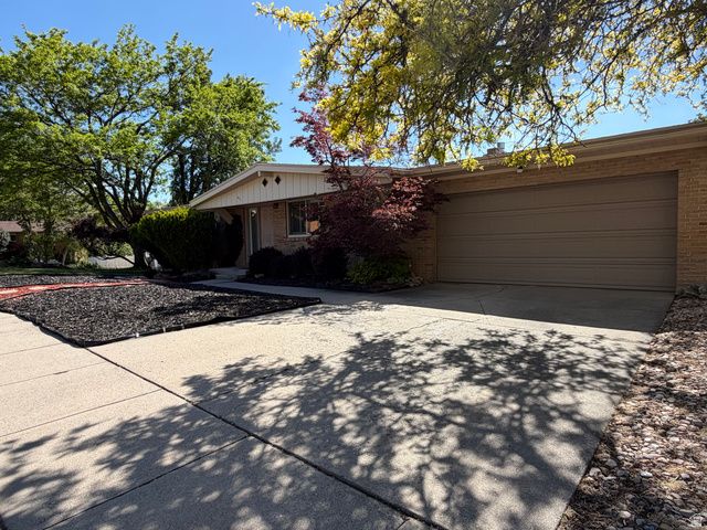 371 N 1000 E, Bountiful, UT 84010