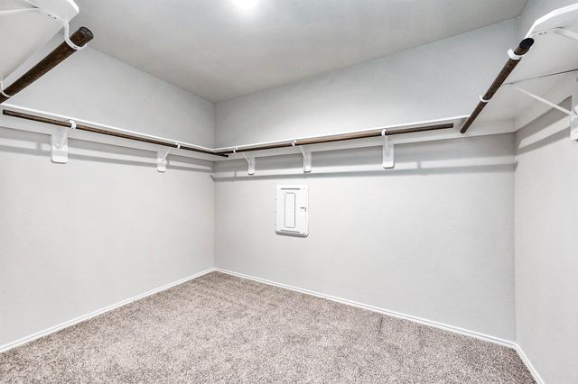 8402 Philox Park Court, Rosharon, TX 77583