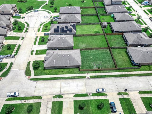 8402 Philox Park Court, Rosharon, TX 77583