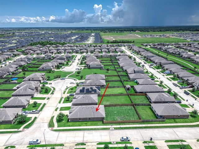 8402 Philox Park Court, Rosharon, TX 77583