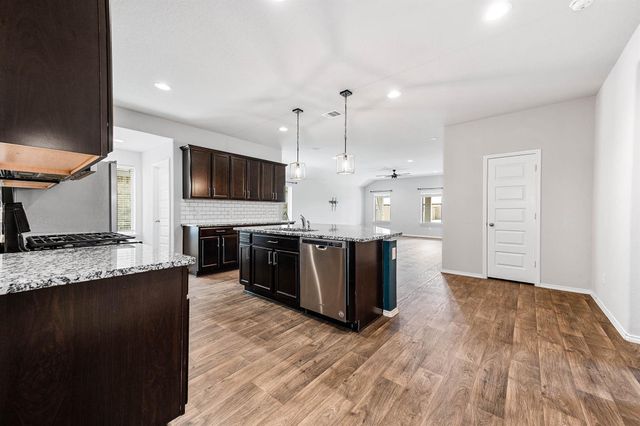 8402 Philox Park Court, Rosharon, TX 77583