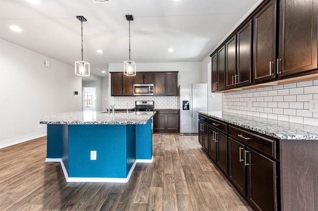8402 Philox Park Court, Rosharon, TX 77583