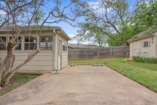 3108 Lyle Avenue, Waco, TX 76708