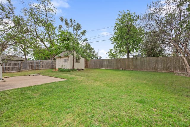 3108 Lyle Avenue, Waco, TX 76708