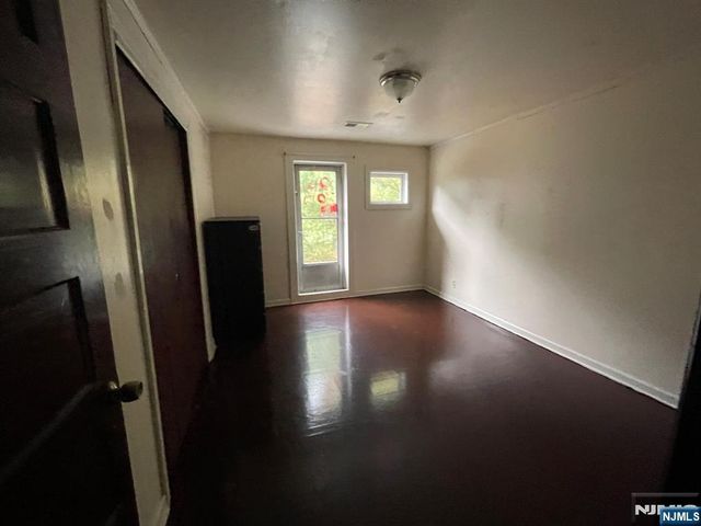 60 Vail Road, Blairstown, NJ 07832