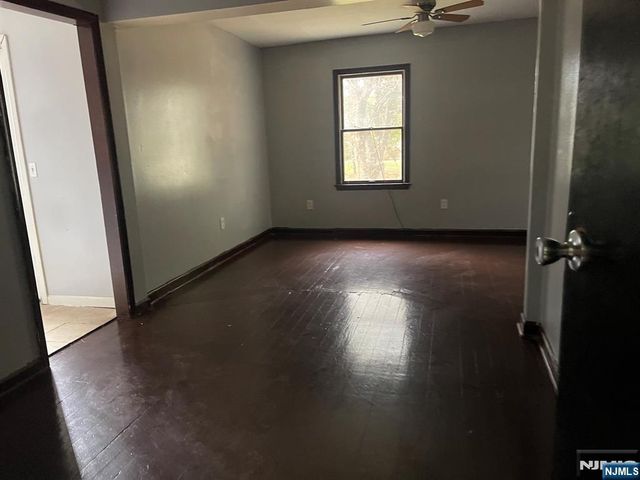 60 Vail Road, Blairstown, NJ 07832