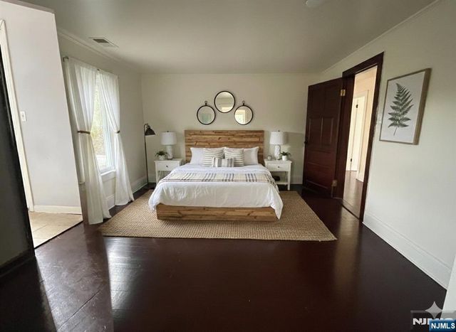 60 Vail Road, Blairstown, NJ 07832