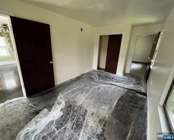 60 Vail Road, Blairstown, NJ 07832