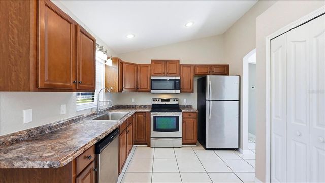 3196 CIRCLEVILLE STREET, North Port, FL 34286