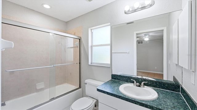 3196 CIRCLEVILLE STREET, North Port, FL 34286