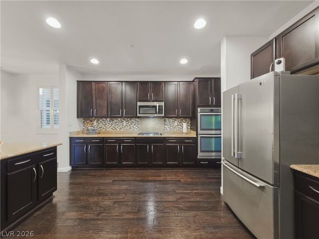 2064 Thames View Street, Henderson, NV 89044