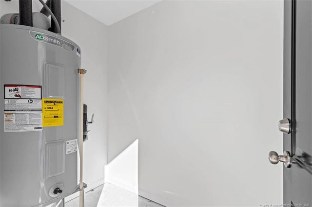 144 Chapel Hill Road, Spring Lake, NC 28390