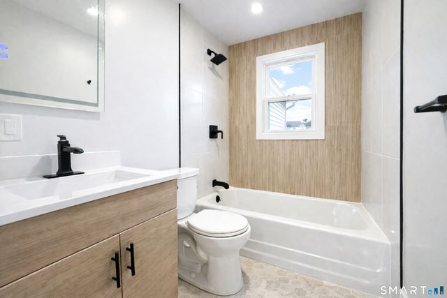 56 Victor Street, East Haven, CT 06512