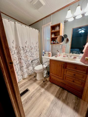 180 S Main Street, SPC 36, Red Bluff, CA 96080