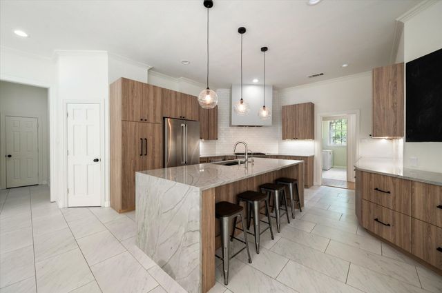 1004 Chimney Hill Trail, Southlake, TX 76092